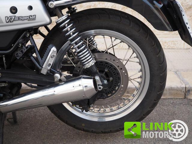 MOTO GUZZI V7 III Special