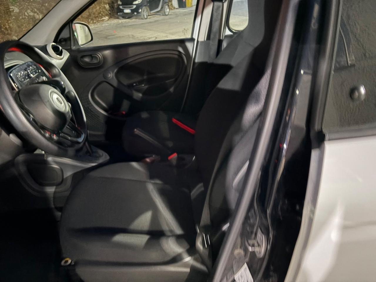 Smart ForFour EQ Youngster