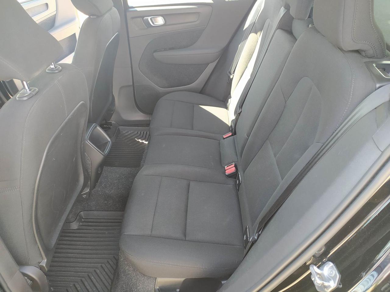 Volvo XC40 Momentum D3 #6463