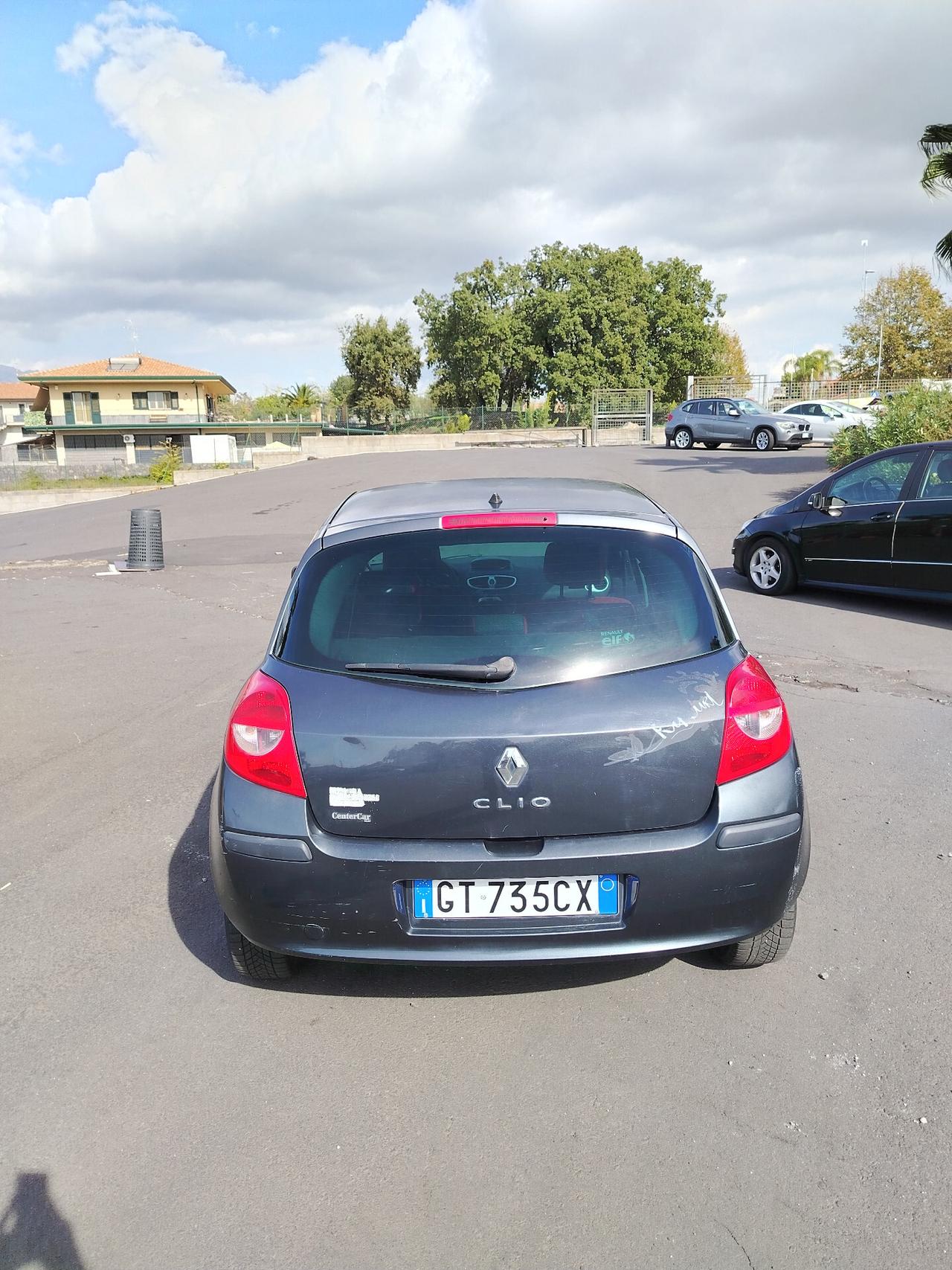Renault Clio Storia 1.2 5 porte Confort