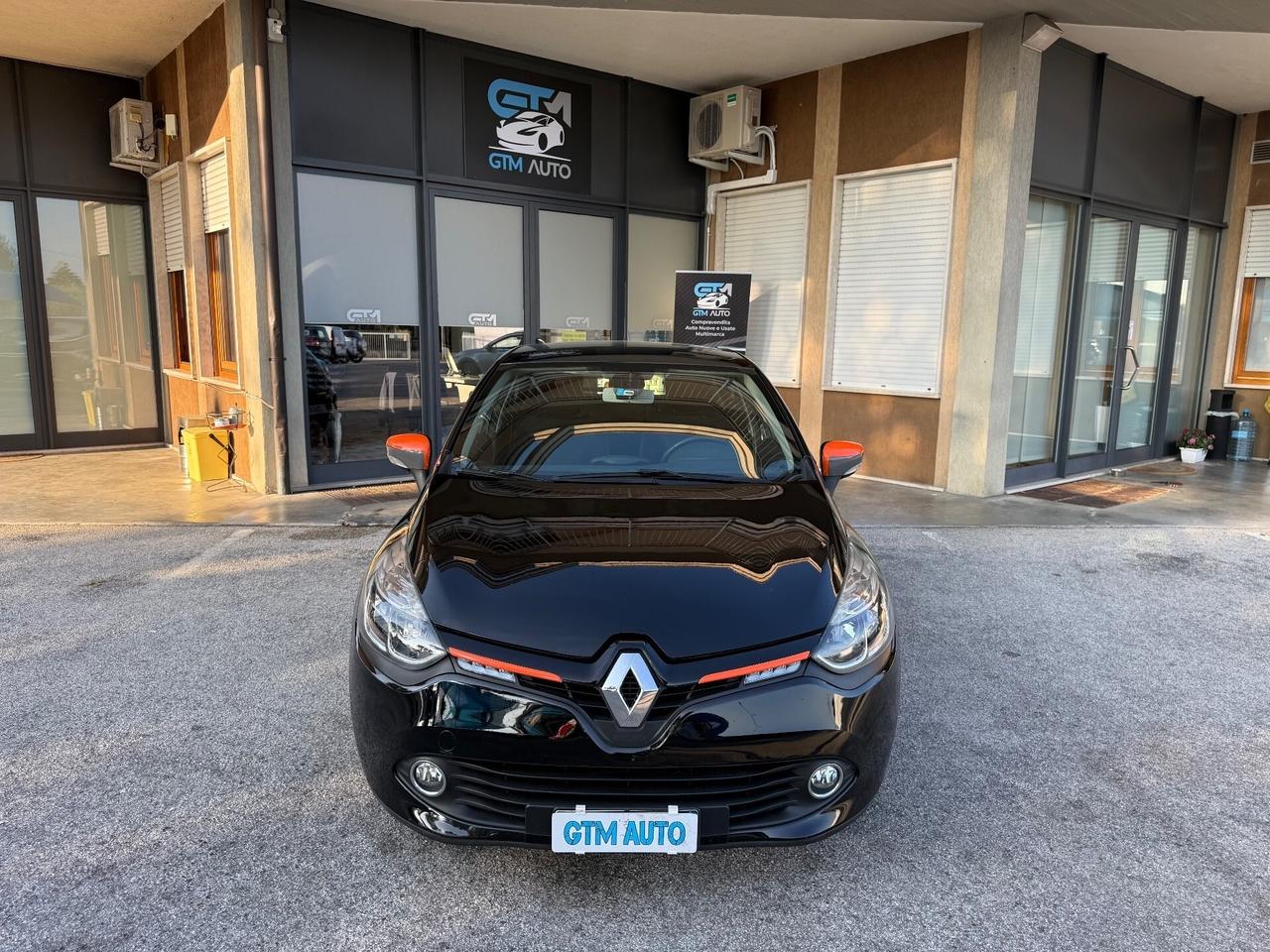 Renault Clio 1.2 75CV 5 porte - Neopatentati