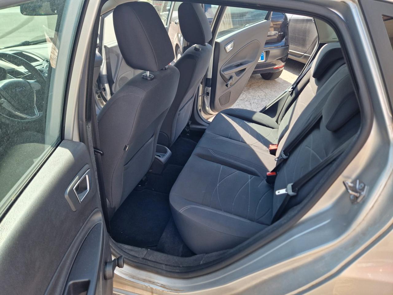 Ford Fiesta 1.2 60CV 5 porte OK NEO PATENTATI