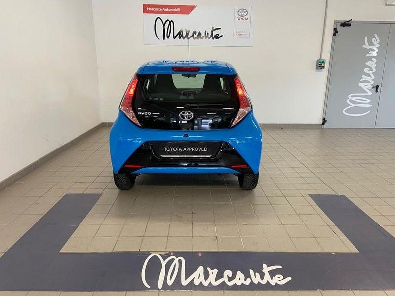 Toyota Aygo 1.0 VVT-i x-play TSS