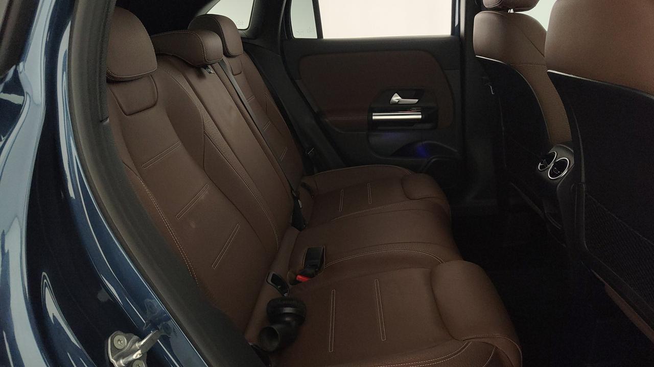 Mercedes-Benz GLA 200 d Premium auto