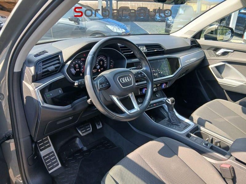 Audi Q3 Q3 40 2.0 tfsi Business Advanced quattro s-tronic.