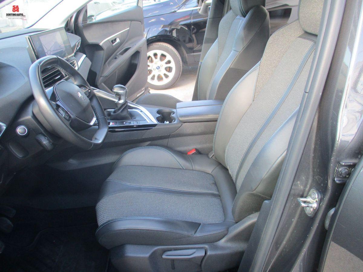 PEUGEOT 3008 BlueHDi 130 Allure-2020 KM70000