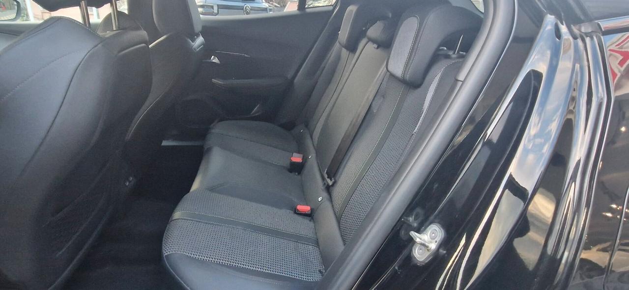 Peugeot 2008 1.5 DIESEL 130CV EAT8 GT Pack ANNO 04/2023 ITALIANA+BIXENO+NAVI