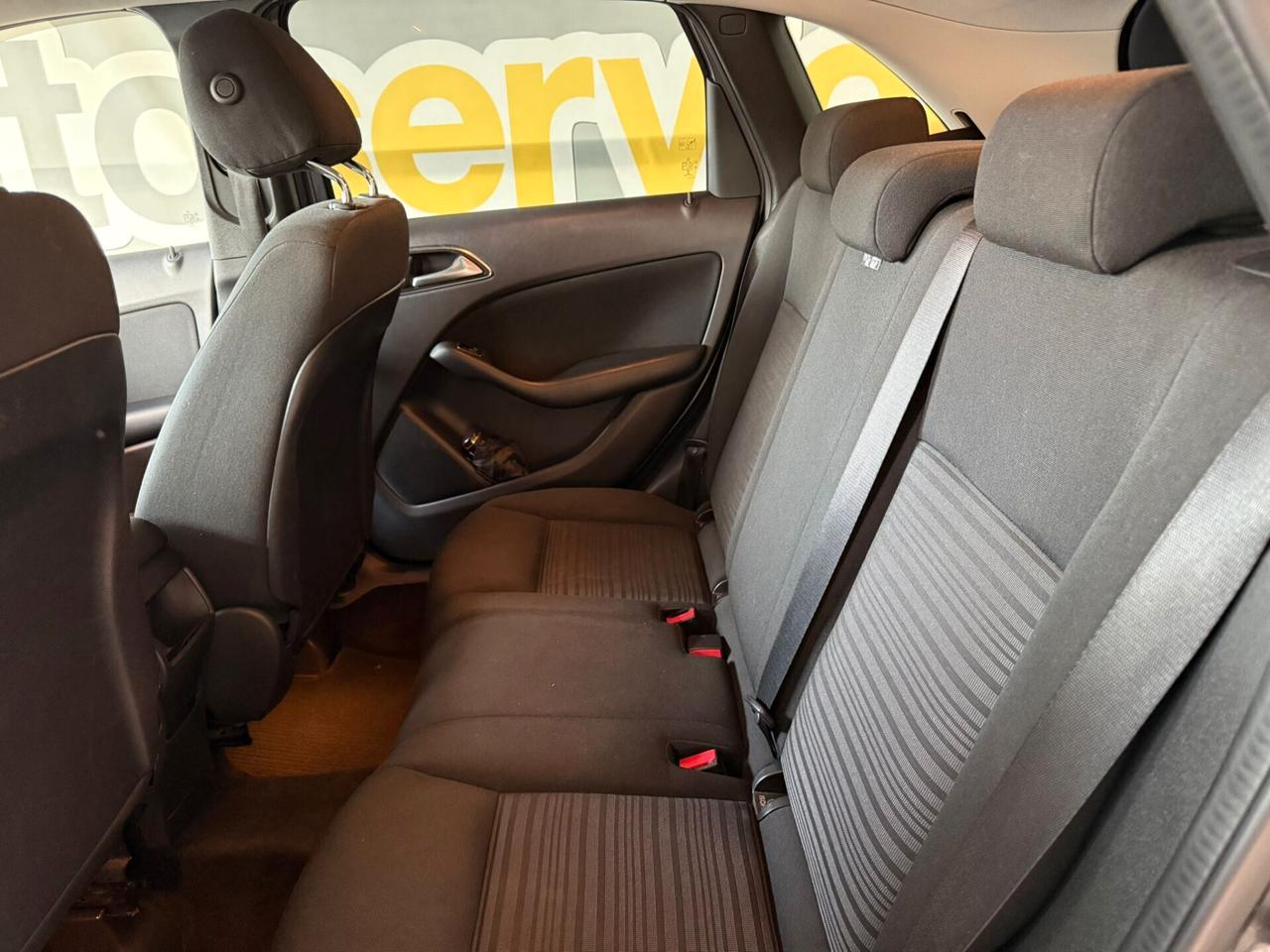 Mercedes-benz B 180 d Business