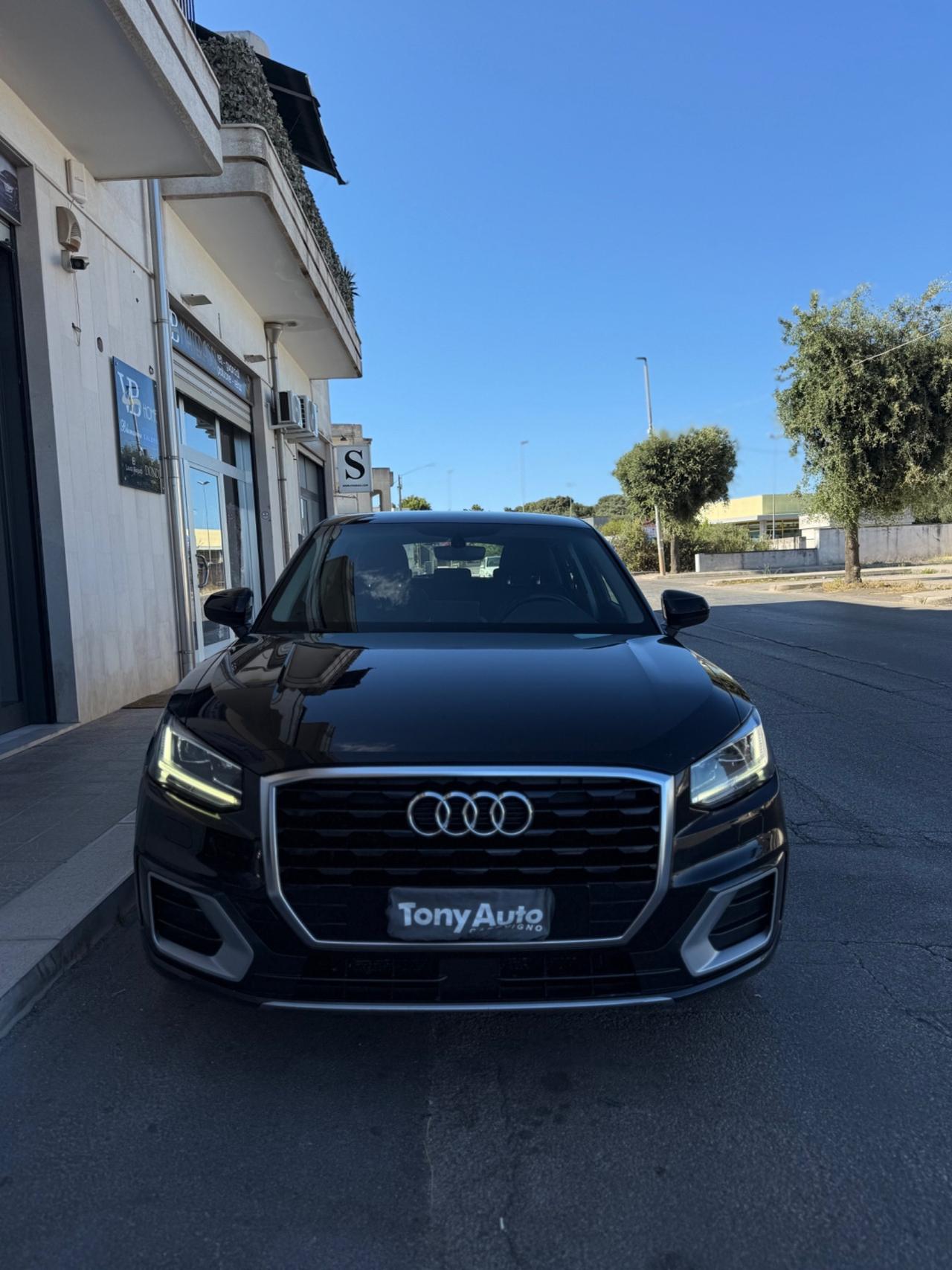 Audi Q2 1.6 tdi Admired s-tronic NAVIGATORE,FULL LED,AUDI CONNECT,KM CERTIFICATI AUDI,UNI PROPRIETARIO