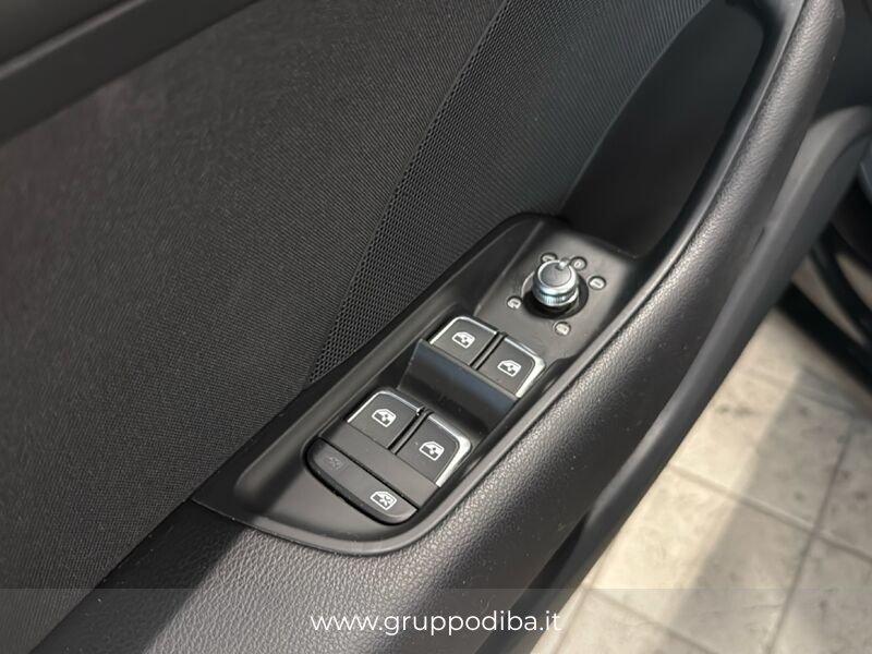 Audi A3 III 2016 Sportback Benzina Sportback 30 1.5 g-tron Sport 131cv s-tronic