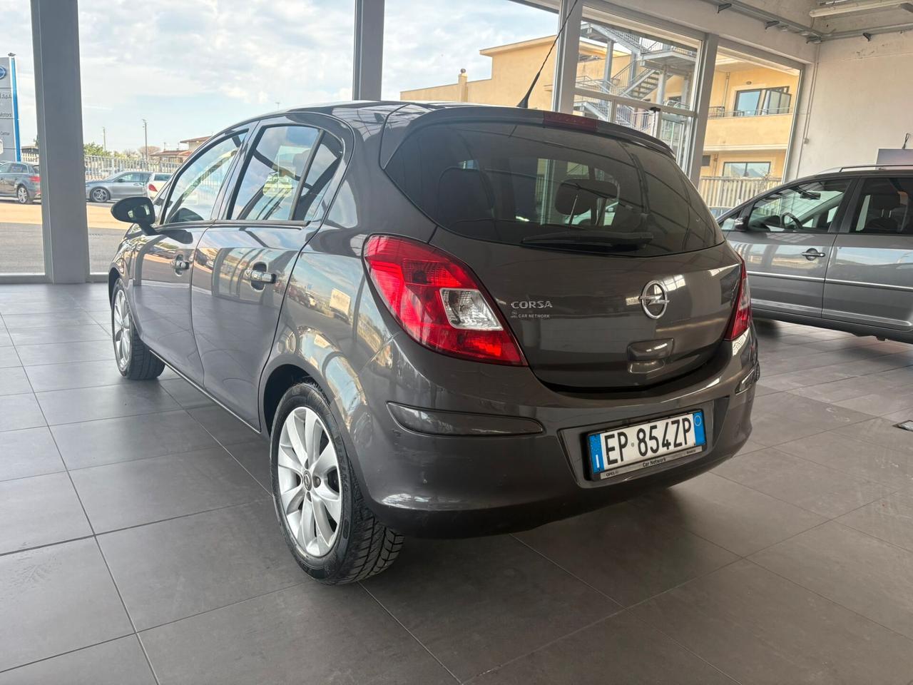 Opel Corsa 1.2 5 porte Edition