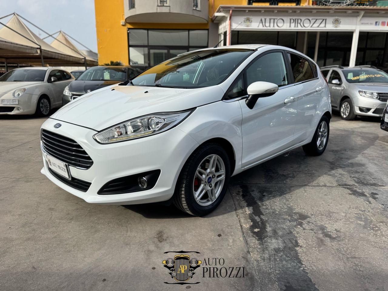FORD FIESTA 1.4 BENZ/GPL ANNO 2014 CON 140MILA KM