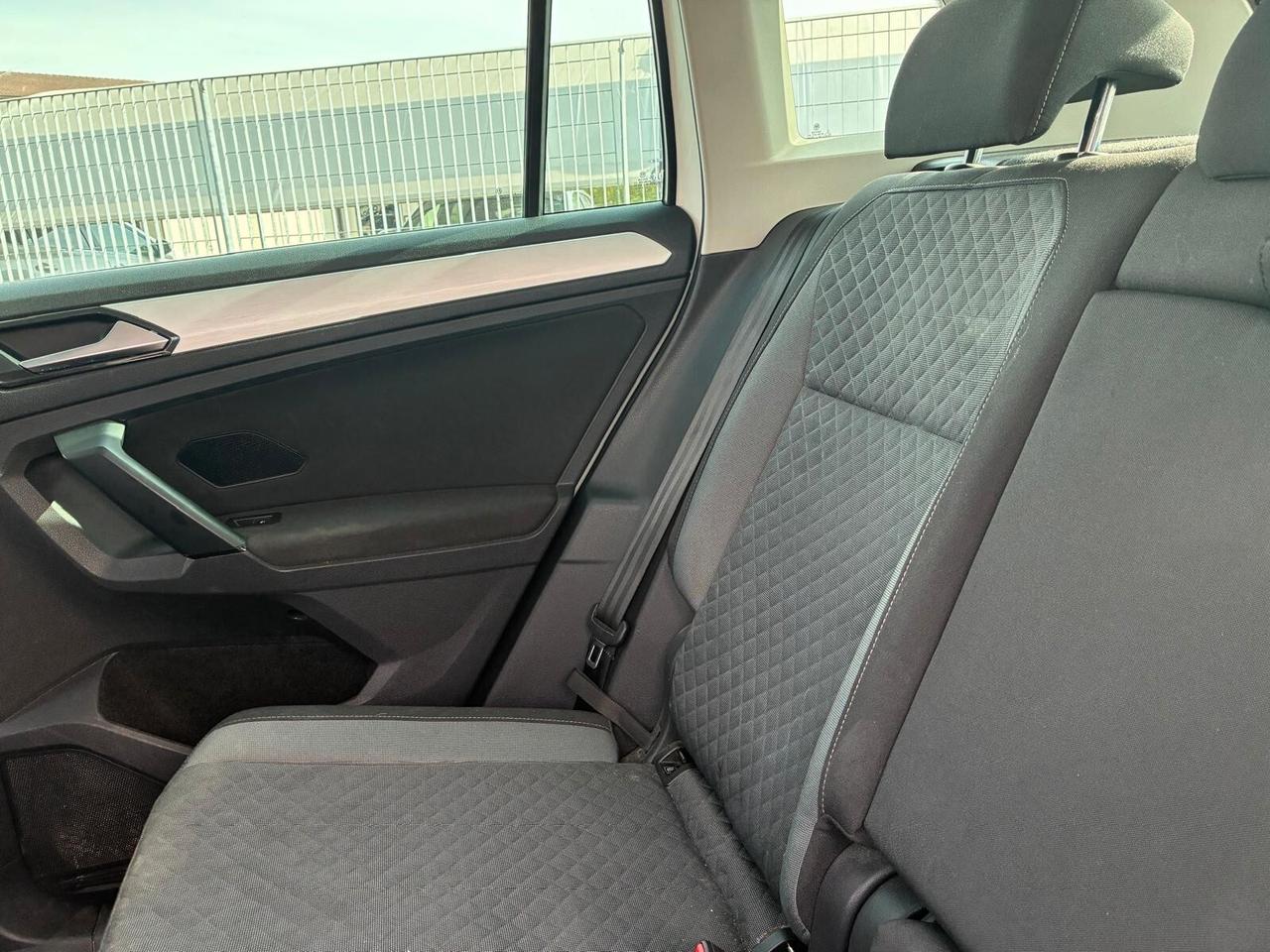 Volkswagen Tiguan 1.6 TDI SCR Business BlueMotion Technology