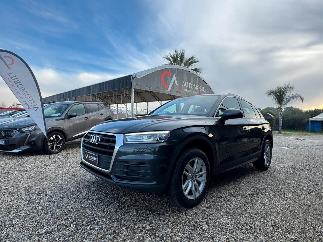 Audi Q5 2.0 TDI quattro S tronic Business