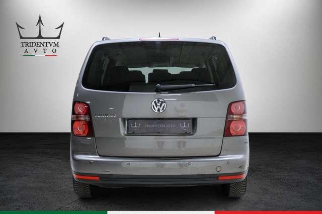 Volkswagen Touran 1.6 Trendline