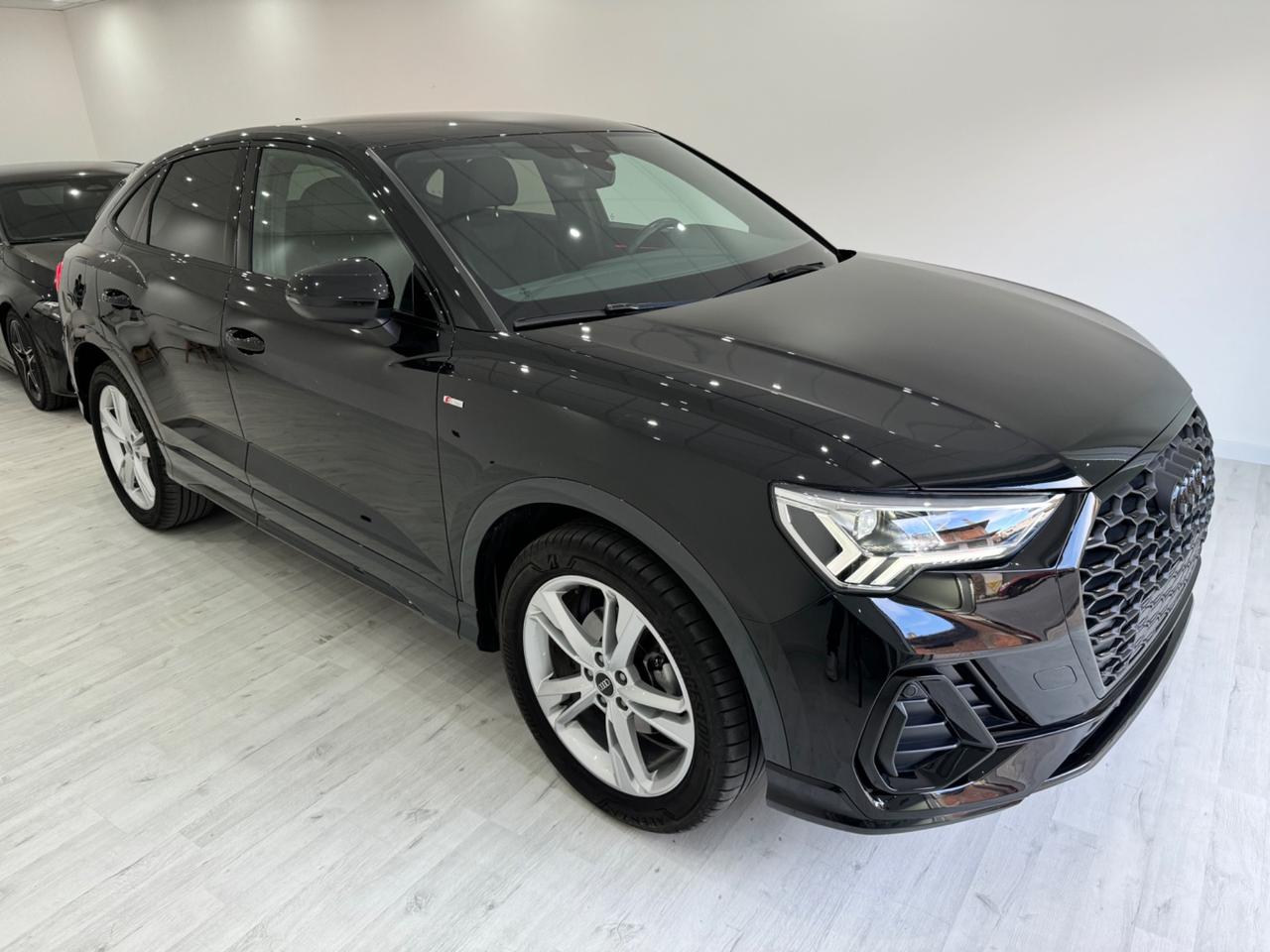 Audi Q3 SPB 35 TDI S tronic S line edition