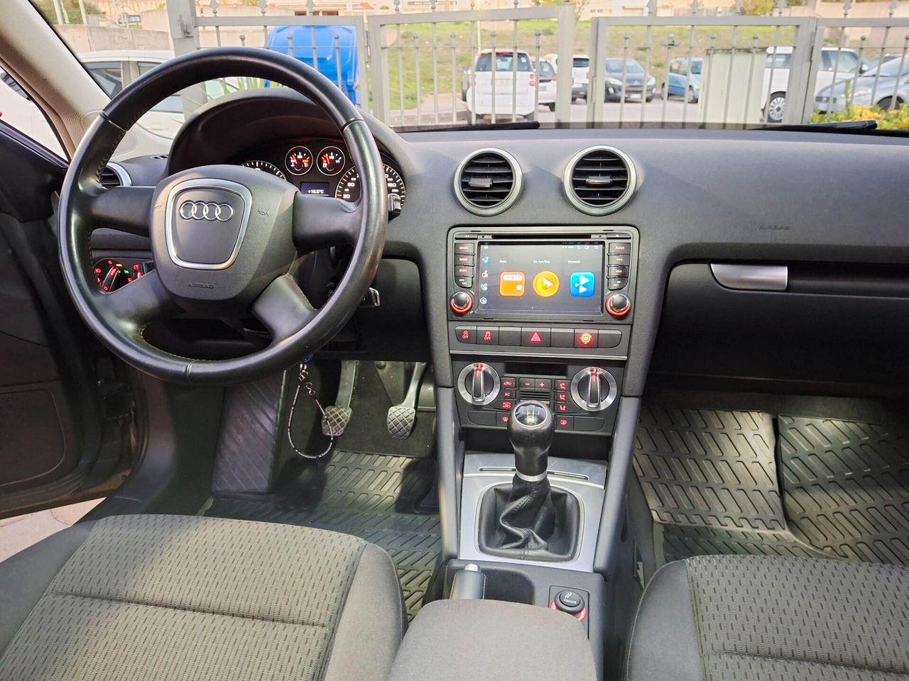 Audi A3 SPB 1.6 TDI 105 CV CR Ambition