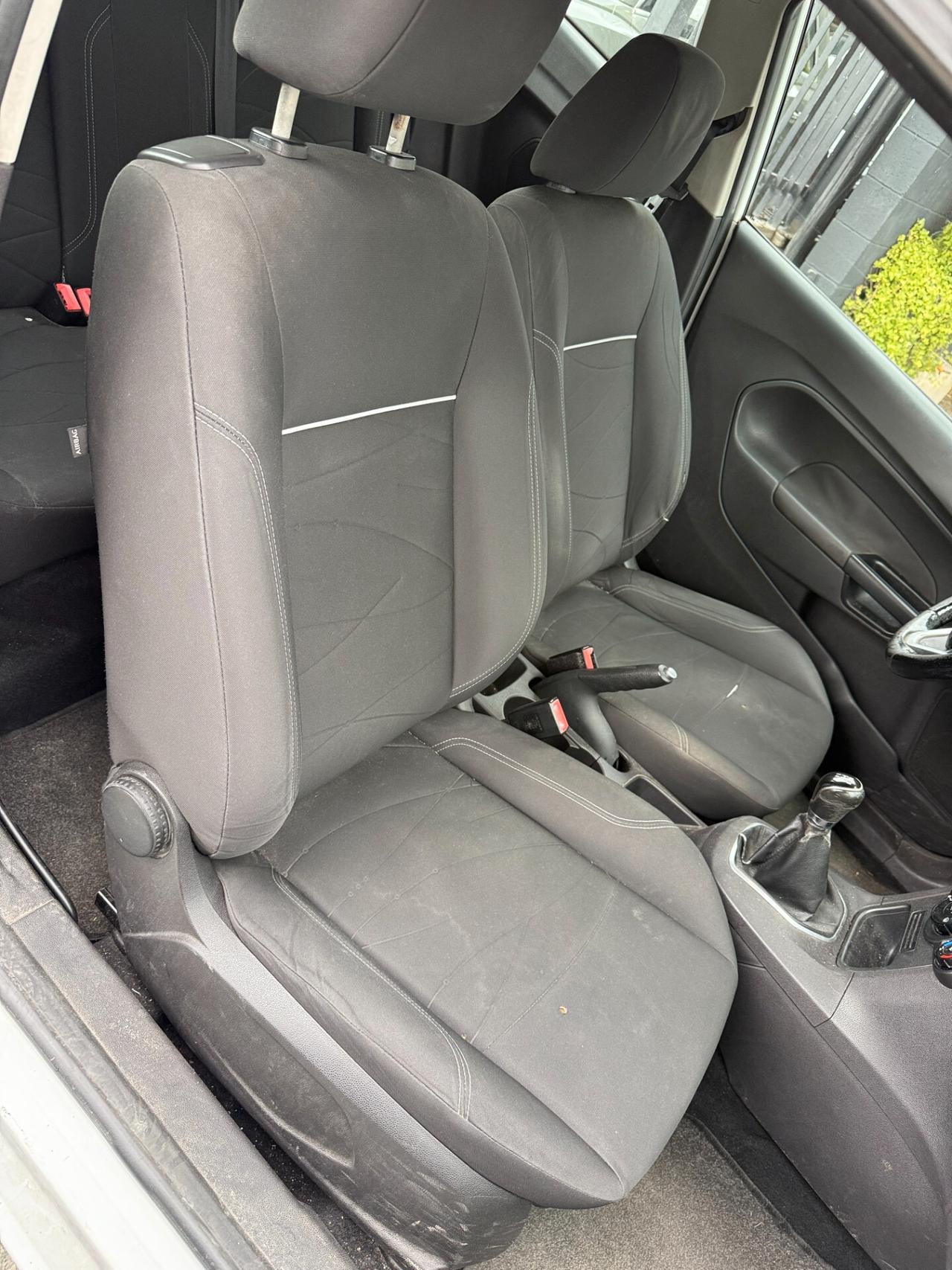 Ford Fiesta 1.5 TDCi 75CV 3 porte
