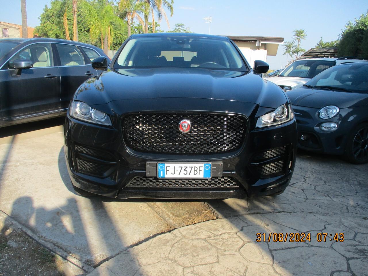 Jaguar F-Pace 2.0 D 180 CV aut. R-Sport