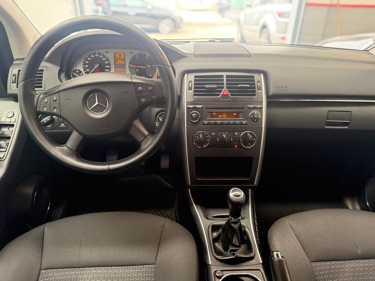 Mercedes-benz B 200 CDI Premium