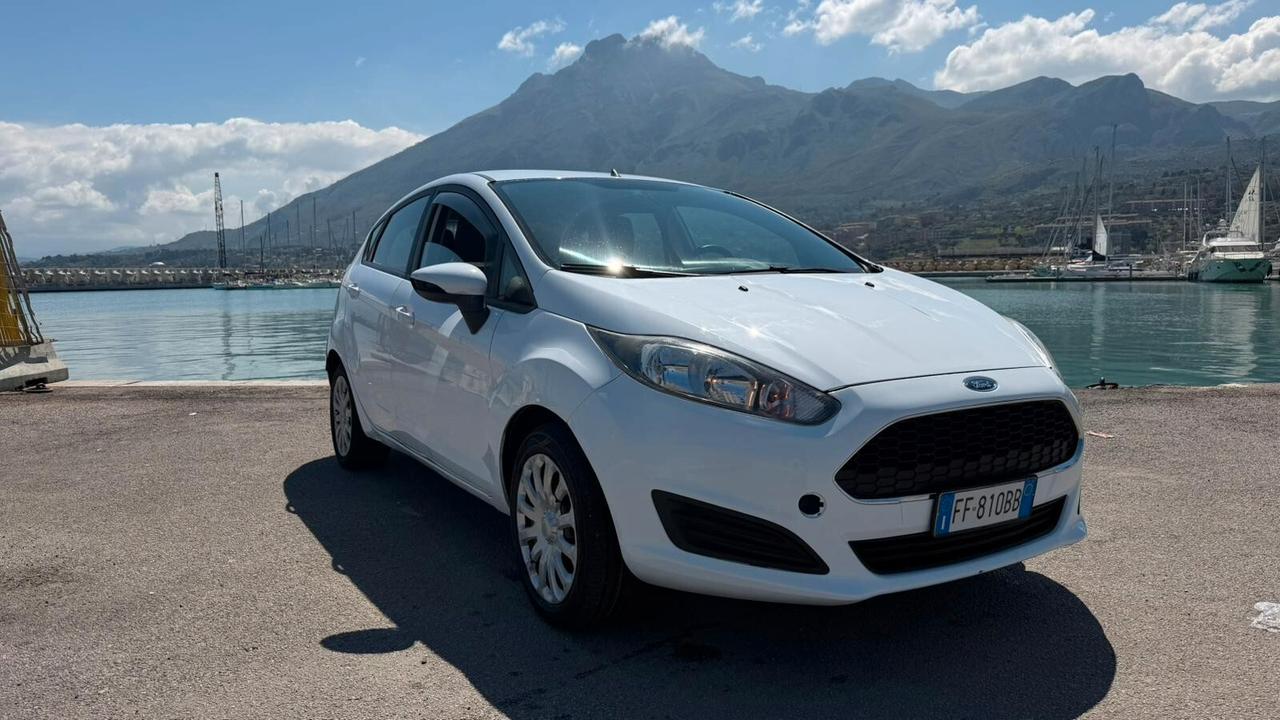 Ford Fiesta 1.2 Benzina 2016 - Neo Patentati - 140.000km -