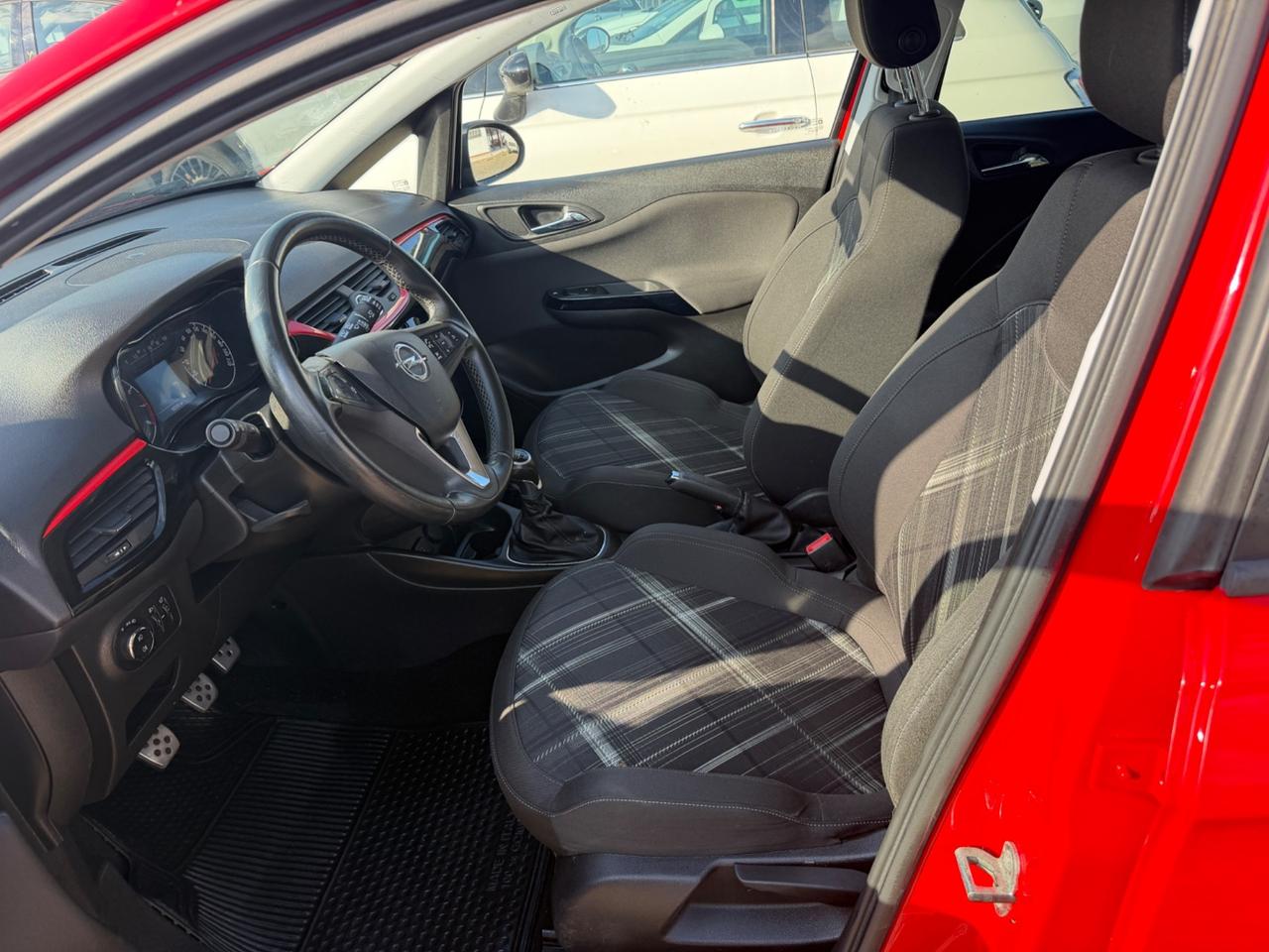 Opel Corsa 1.4 90CV GPL Tech 5 porte Innovation