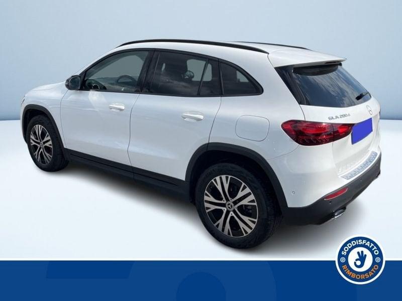 Mercedes-Benz GLA 200d Automatic Advanced Progressive