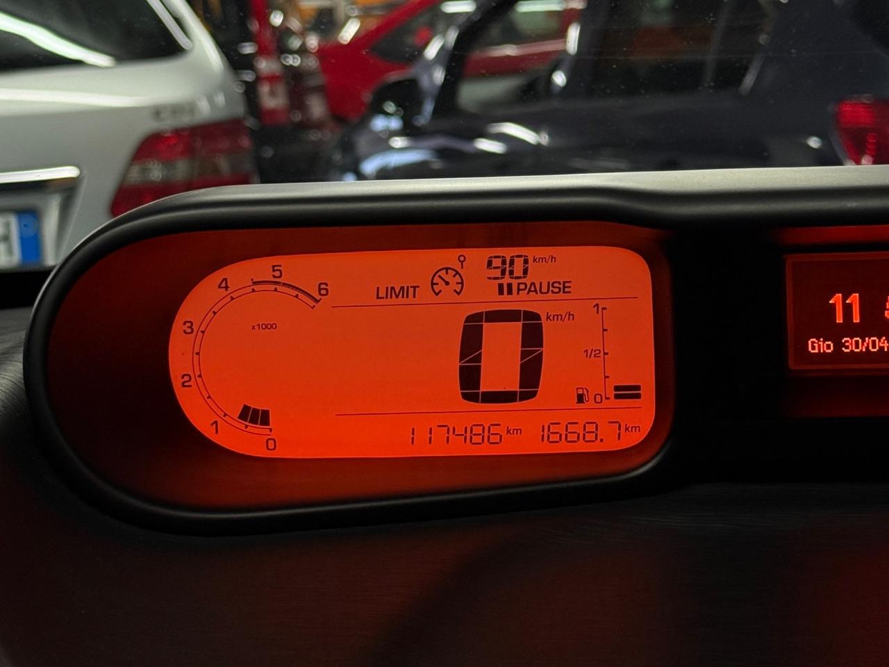 MERAVIGLIOSA CITROËN C3 PICASSO ADATTA A NEOPATENTATI