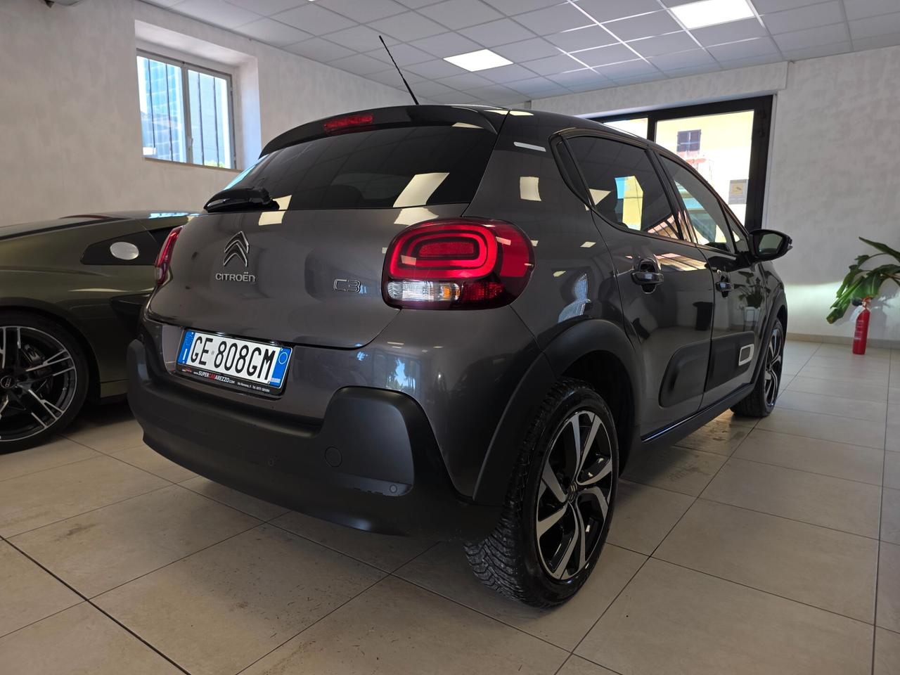 Citroen C3 BlueHDi 100 S&S Shine Pack