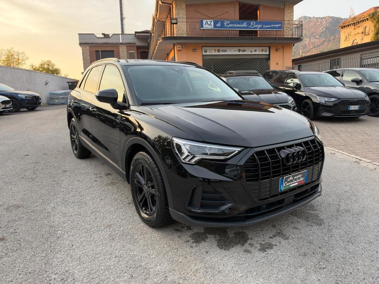 Audi Q3 35 TDI 150 CV S tronic IDENTITY BLACK - S-LINE FULL- MATRIX - MY 22