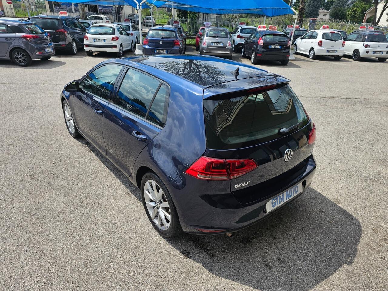 Volkswagen Golf 1.6 TDI DSG 5p. Highline