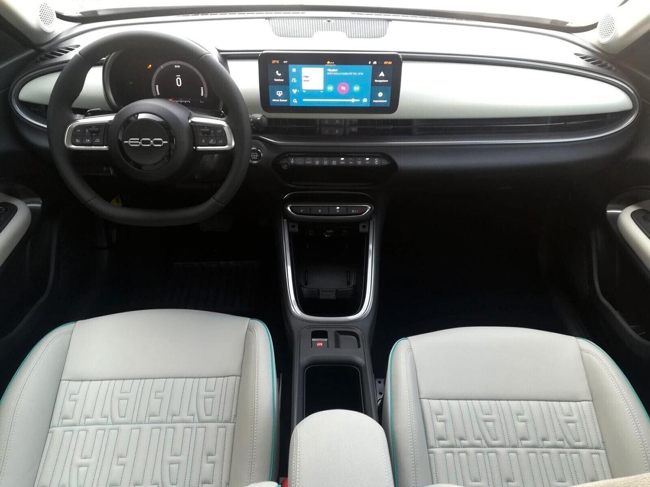 Fiat 600 Hybrid 100 CV DCT MHEV La Prima