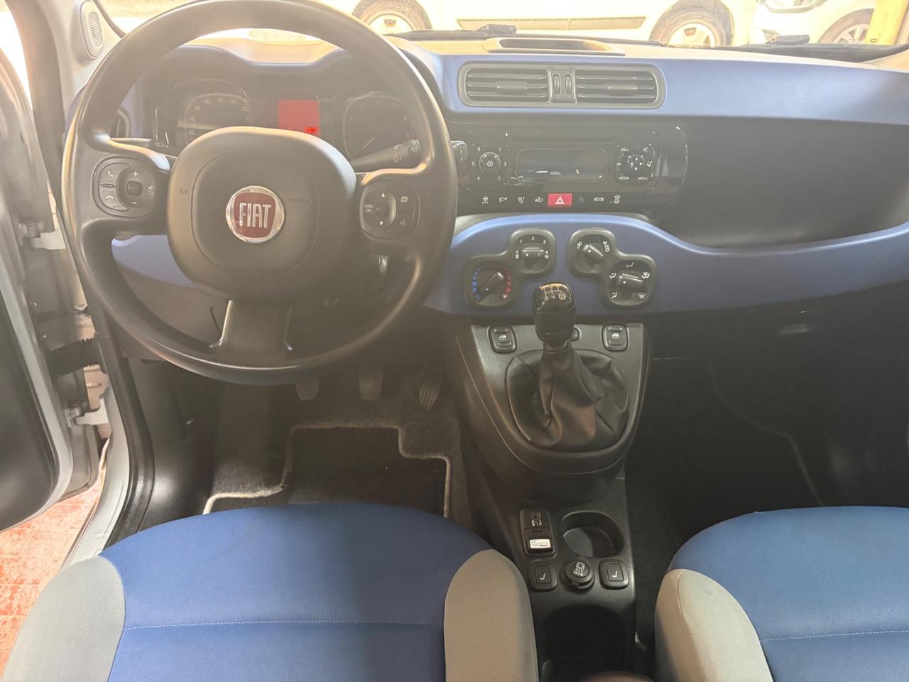 Fiat Panda 1.2 EasyPower Pandazzurri