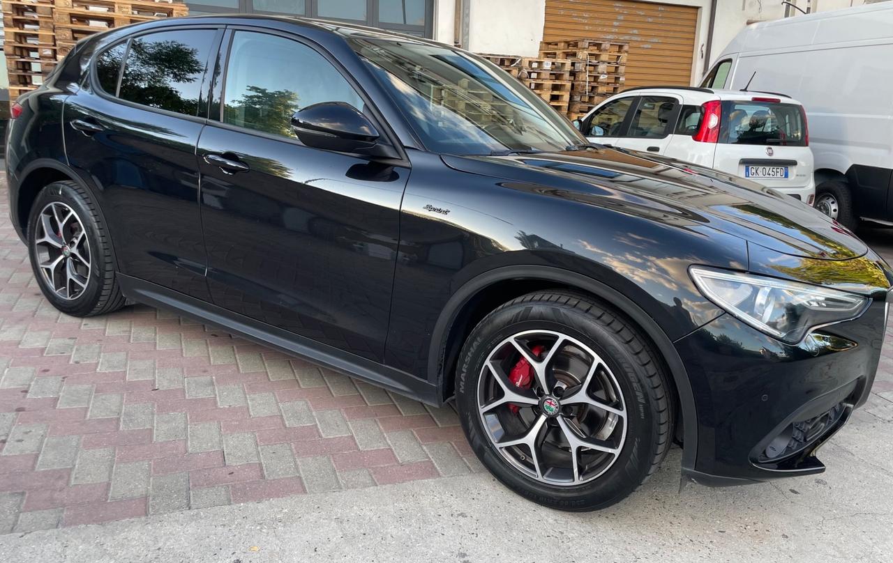 Alfa Romeo Stelvio 2.2 Turbodiesel 190 CV AT8 Q4 Sprint