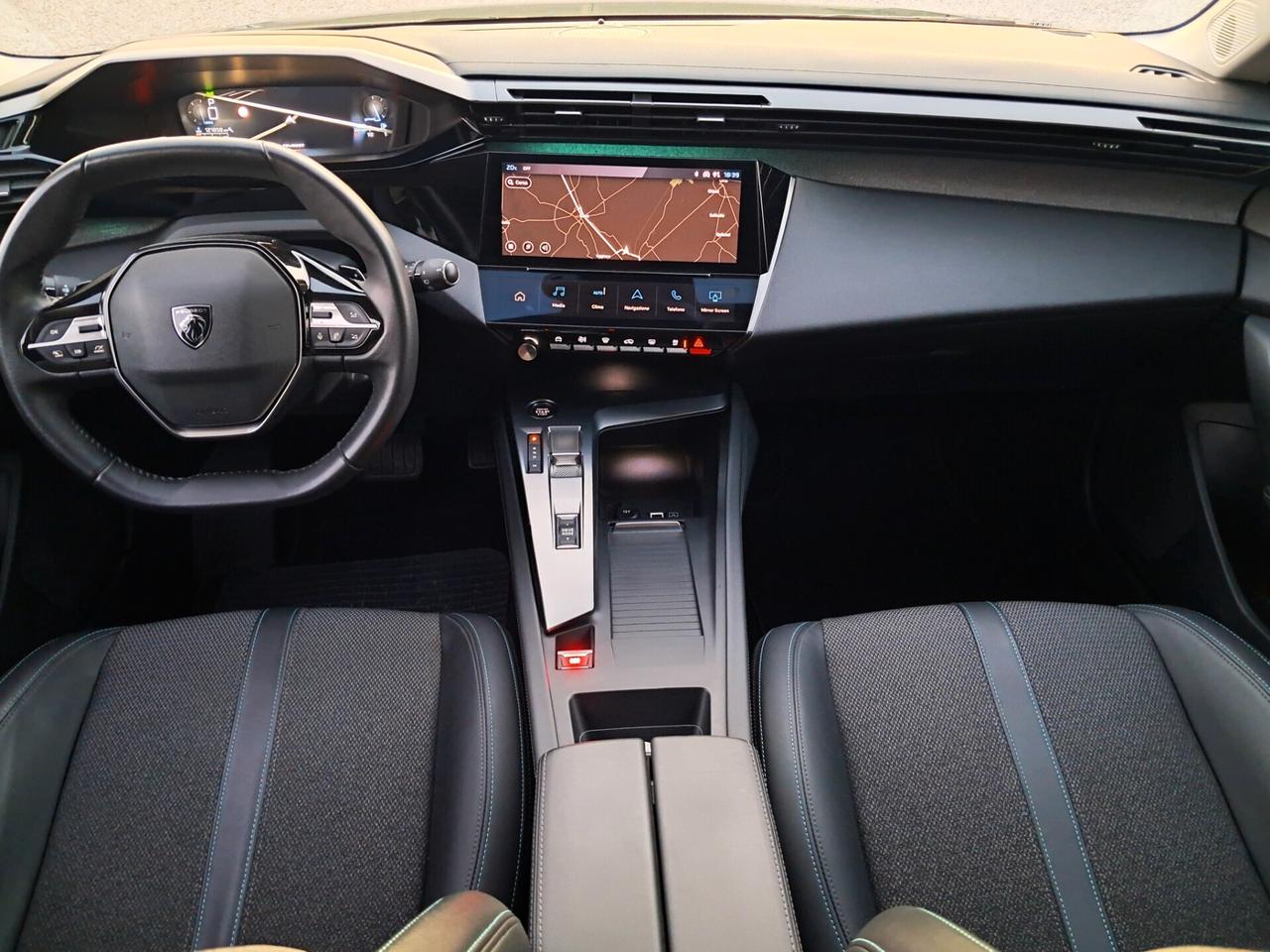 NEW Peugeot 308 HDi 130cv EAT8 Allure *LED-PELLE-NAVY*