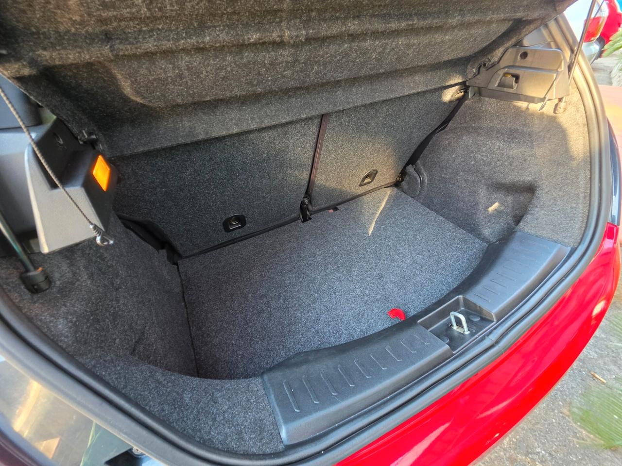 Lancia Ypsilon 1.2 benzina 01/2013 cv69