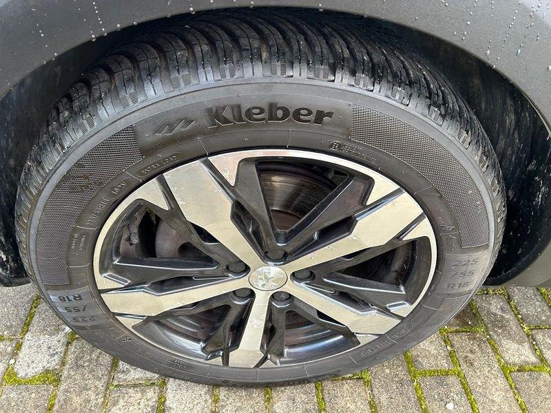 Peugeot 3008 II 2016 1.2 PureTech Turbo 130cv GT Line EAT S&S