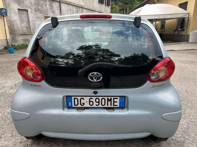 Toyota Aygo Aygo I 2005 5p 1.0 Sol