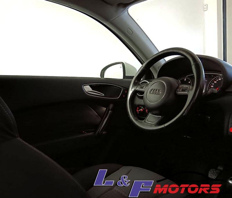 Audi A1 A1 1.6 TDI 105 CV Attraction