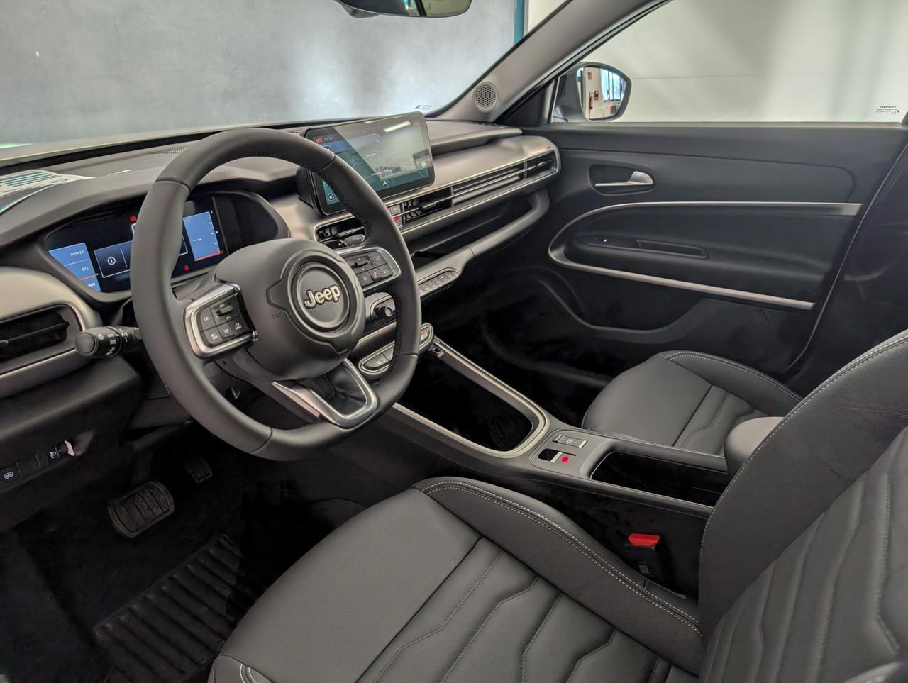 Jeep Avenger 1.2 Turbo E-Hybrid 110cv eDCT6 Summit