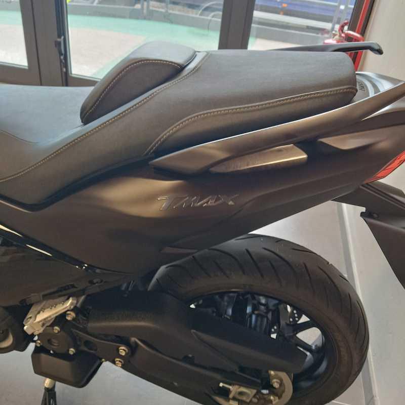 Yamaha T-Max 560 Tech Max - 2025