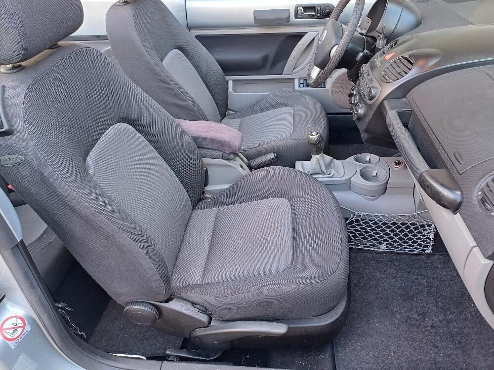 Volkswagen New Beetle Cabrio 1.9 TDI Anno 2004