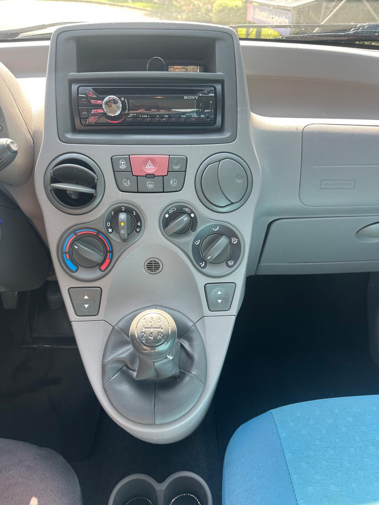 Fiat Panda 1.2 NEOPATENTATI Benz 2004