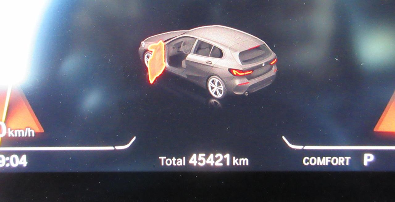 BMW Serie 1 5 Porte d xDrive 5p. AUTO/TETTO/NAVI/HARMANKARDON/CAMERA