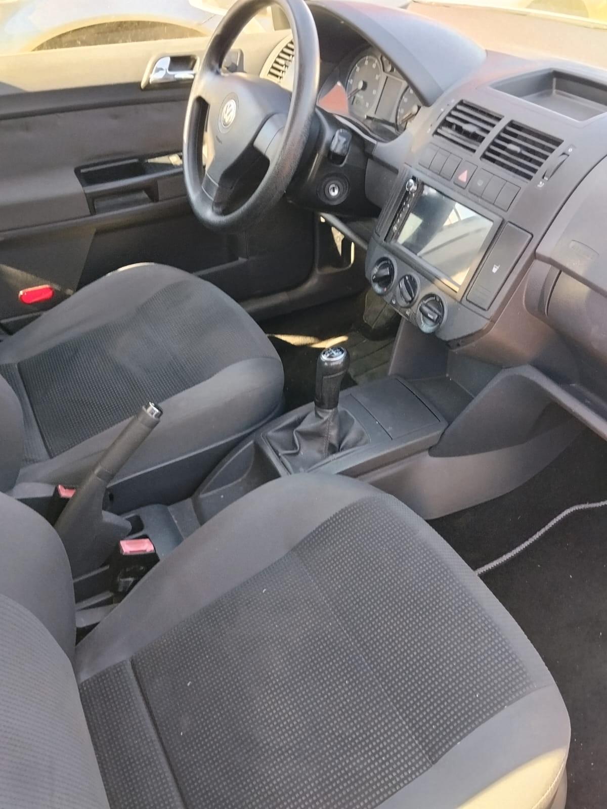 Volkswagen Polo 1.4/80CV 16V 3p. Comfortline