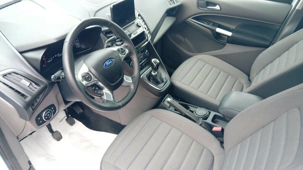 Ford Tourneo Connect 1.5 tdci 120cv titanium E6.2