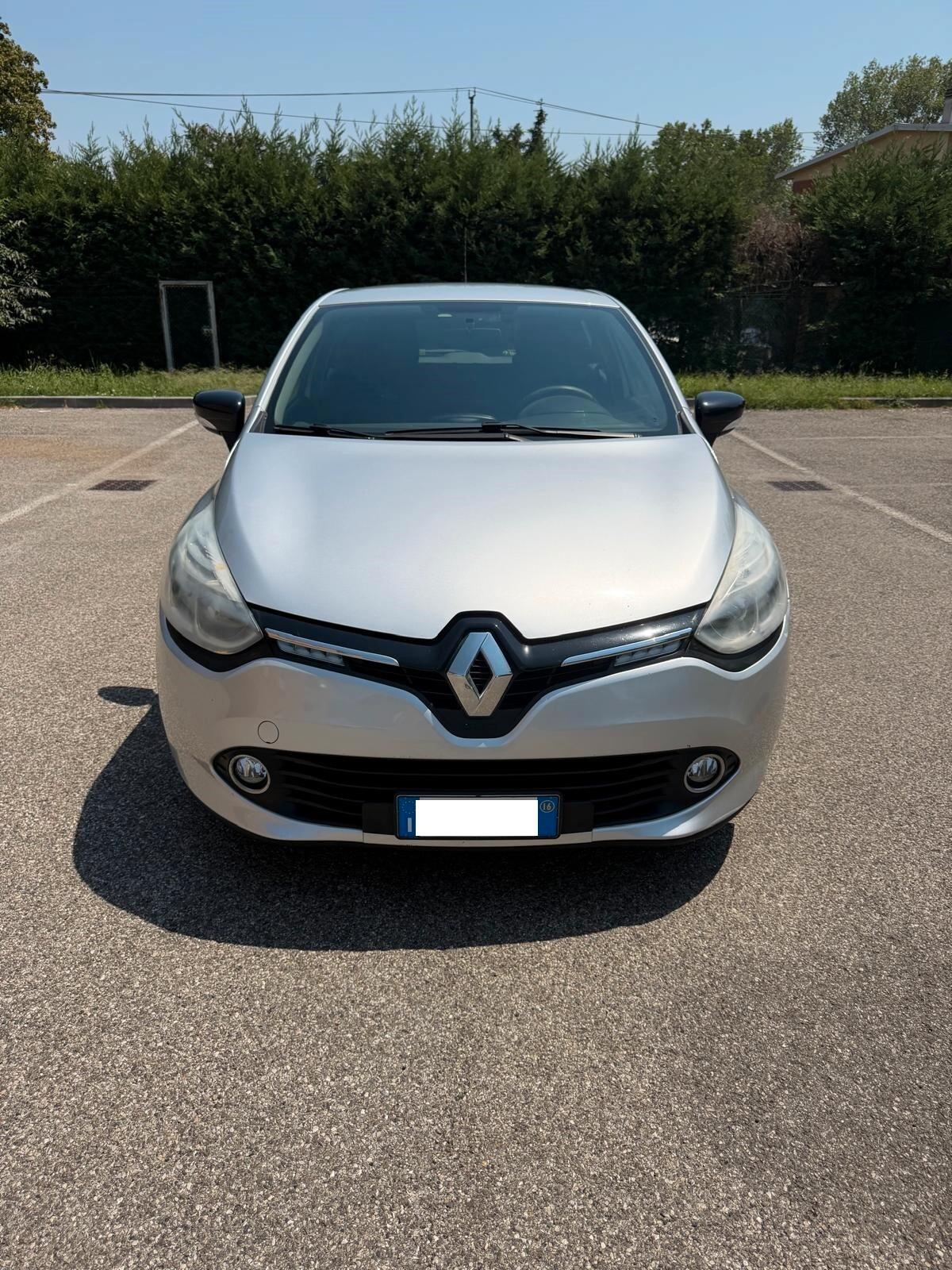 Renault Clio 1.5 dci - NEOPATENTATI - 12 MESI DI GARANZIA -