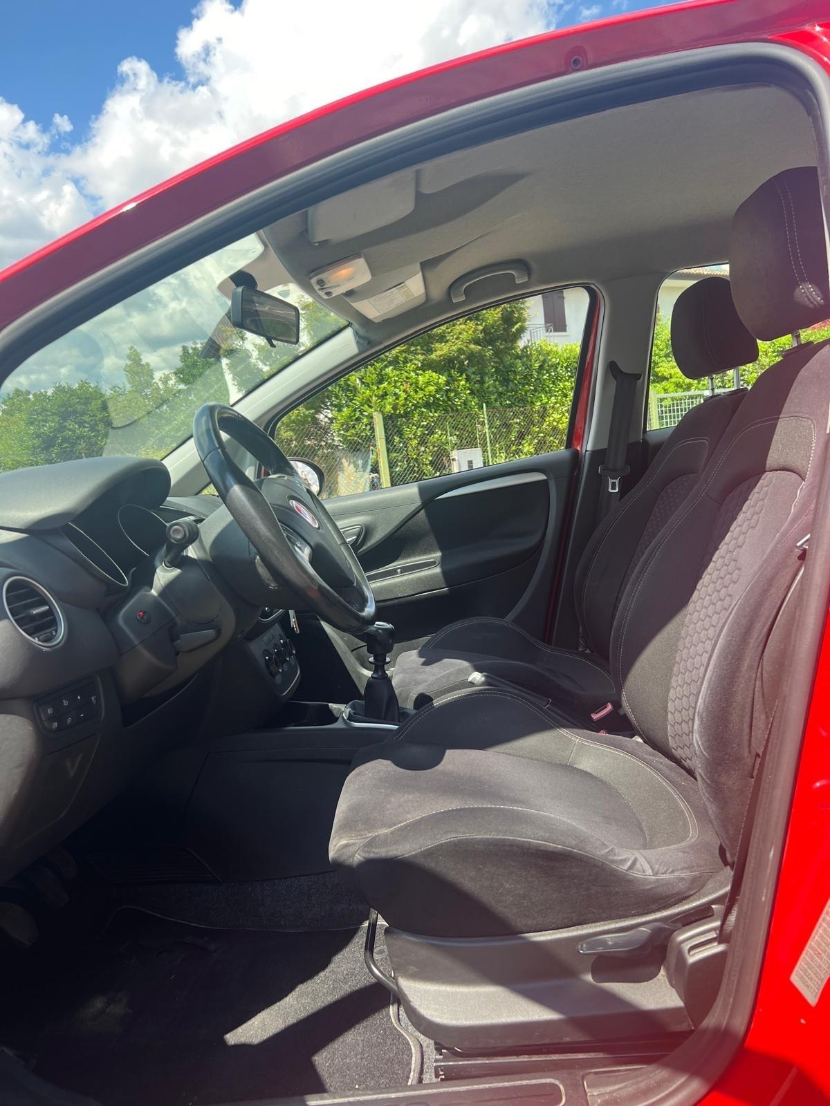 Fiat Punto 1.4 8V 5 porte Easypower Lounge
