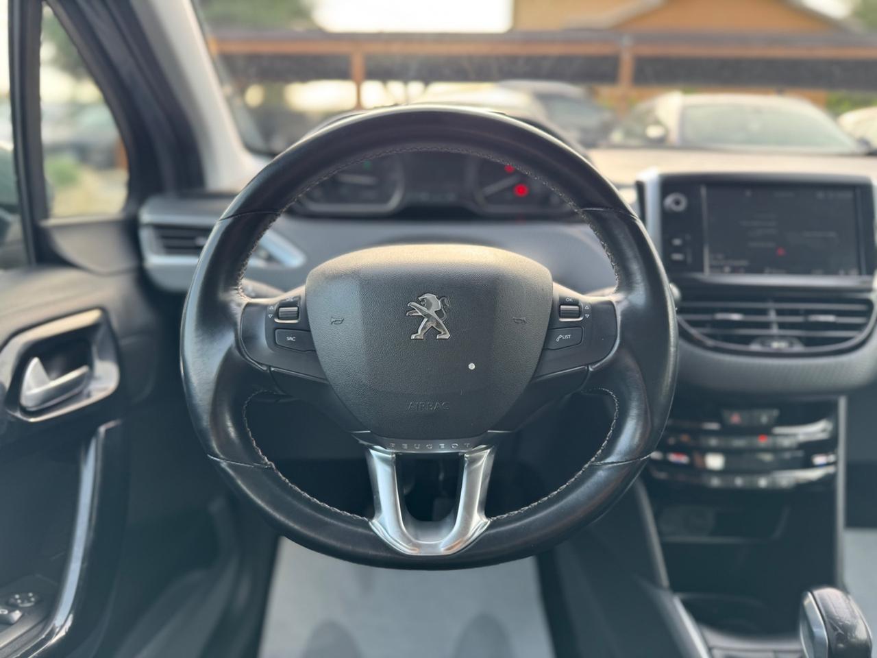 Peugeot 208 PureTech 82 5 porte Allure