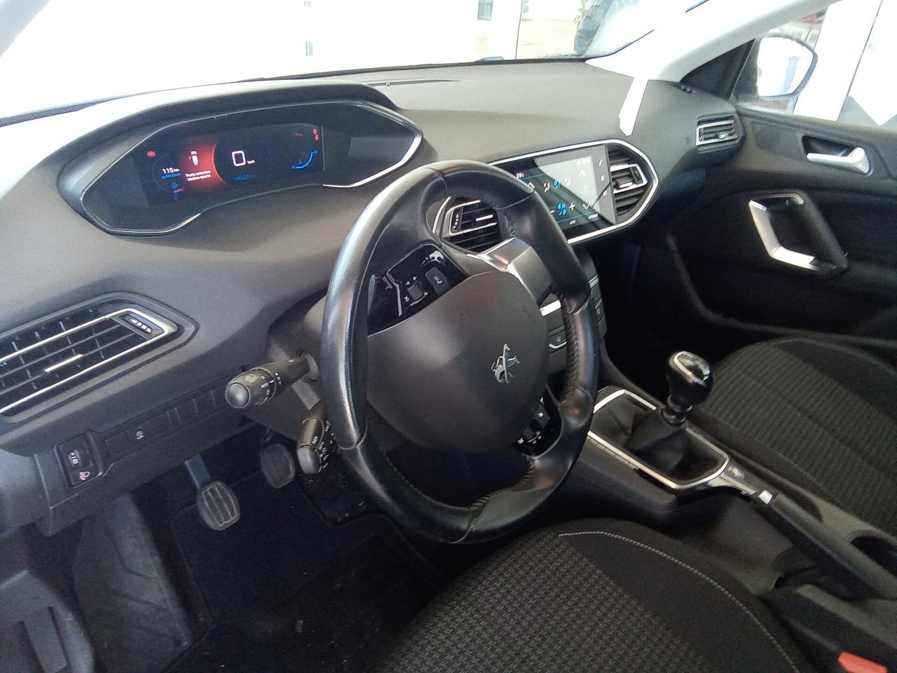 Peugeot 308 BlueHDi 130 S&S SW Active Pack